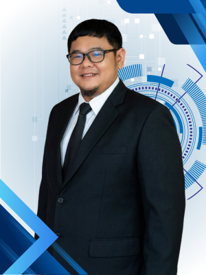 นายอิศเรศ  จักขุเรือง