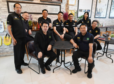 คณะผู้บริหารฯ ลงพื้นที่เยี่ยมสหกรณ์โคนมการเกษตรไชยปราการ พารามิเตอร์รูปภาพ 5