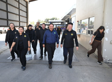 คณะผู้บริหารฯ ลงพื้นที่เยี่ยมสหกรณ์โคนมการเกษตรไชยปราการ พารามิเตอร์รูปภาพ 53