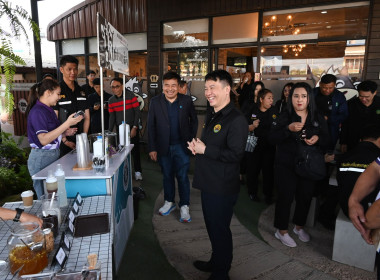 คณะผู้บริหารฯ ลงพื้นที่เยี่ยมสหกรณ์โคนมการเกษตรไชยปราการ พารามิเตอร์รูปภาพ 8