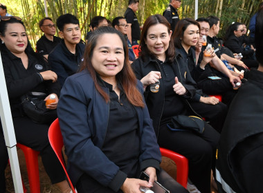 คณะผู้บริหารฯ ลงพื้นที่เยี่ยมกลุ่มเกษตรกรทำไร่โป่งน้ำร้อน พารามิเตอร์รูปภาพ 21