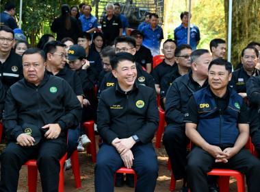 คณะผู้บริหารฯ ลงพื้นที่เยี่ยมกลุ่มเกษตรกรทำไร่โป่งน้ำร้อน พารามิเตอร์รูปภาพ 6